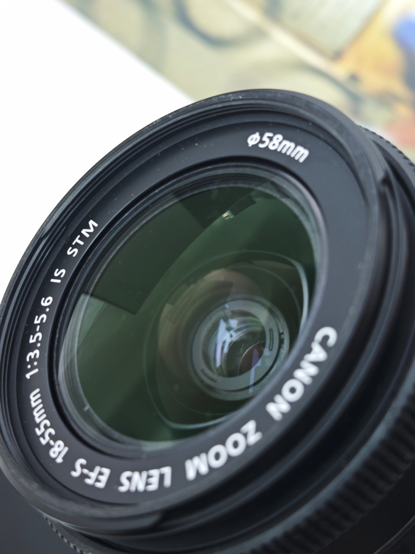 Used Canon EOS Kiss X7 with Canon Lens EF-S 18-55mm F3.5-5.6 IS STM [with box]