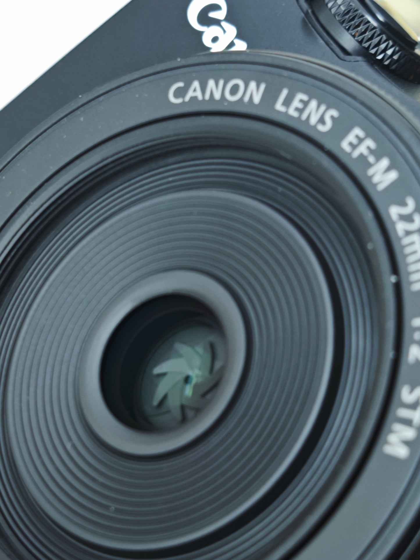 Used Canon EOS M with EF-M 22mm F2 STM and EF-M 18-55mm F3.5-5.6 IS STM (+Canon Speedlite 90EX)