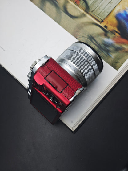 Used Fujifilm X-A1 Red Rouge with Double Zoom kit Digital Camera
