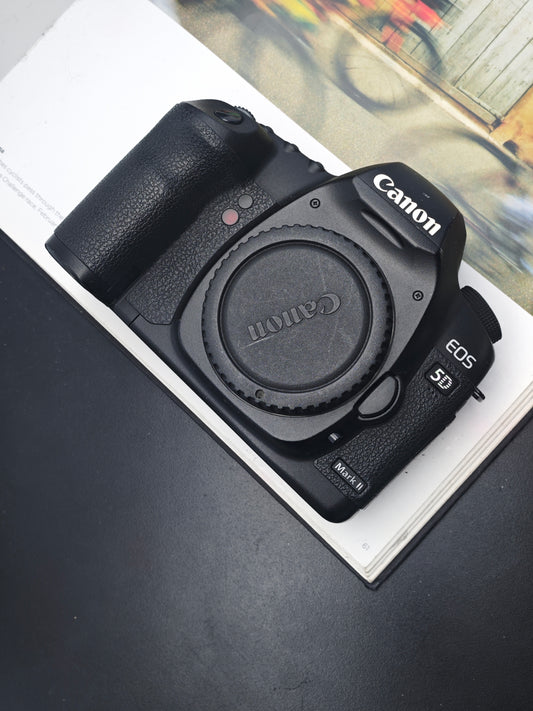 Used Canon EOS 5D mark II Digital Camera