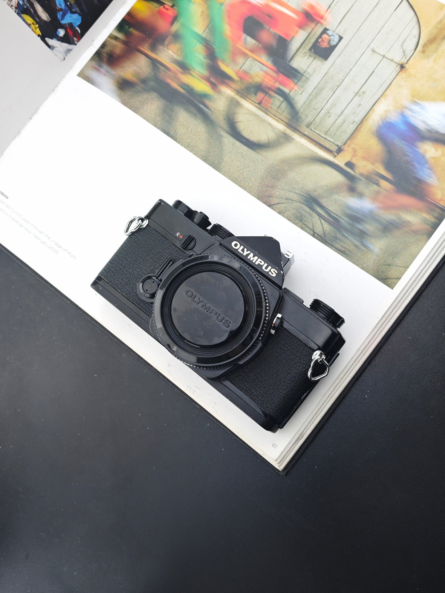 Olympus OM-1 black body