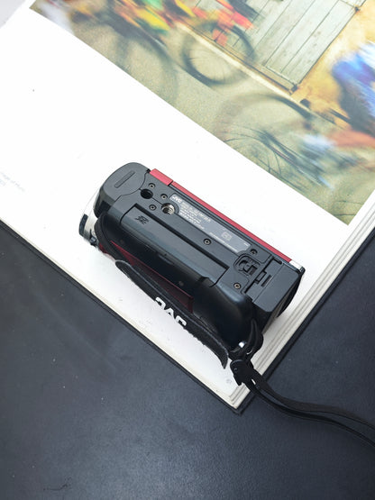 Used JVC GZ-HM133-R Camcorder [No charger]