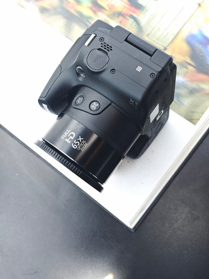 Used Canon PowerShot SX60 HS Digital Camera [No charger]