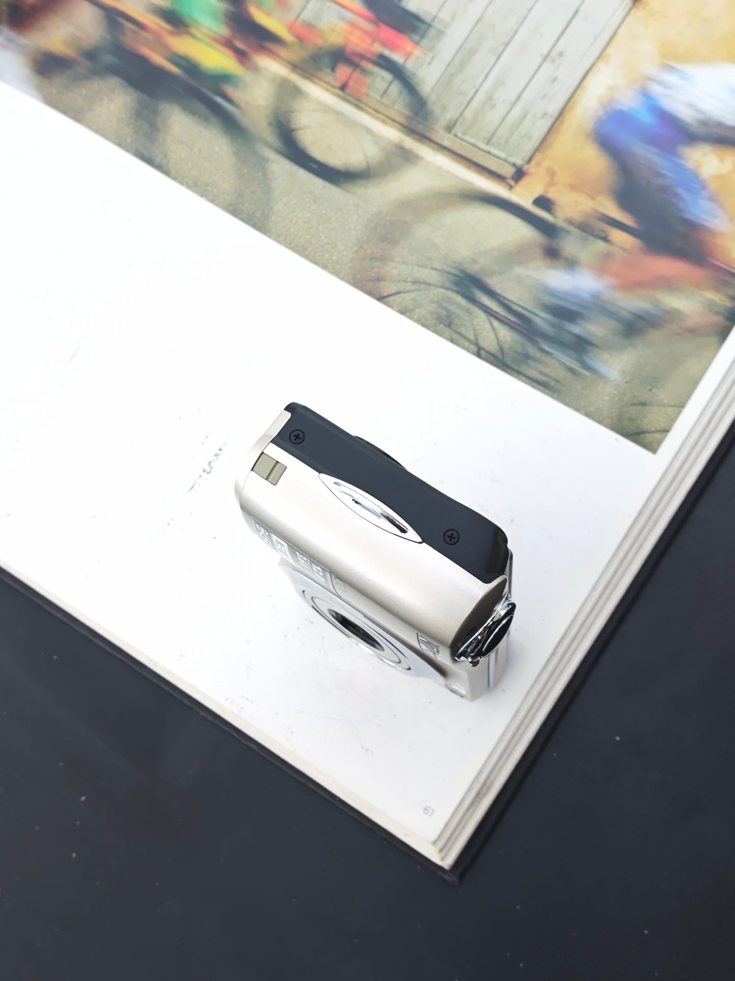 Used Nikon Coolpix L22 silver Digital Camera [with box]