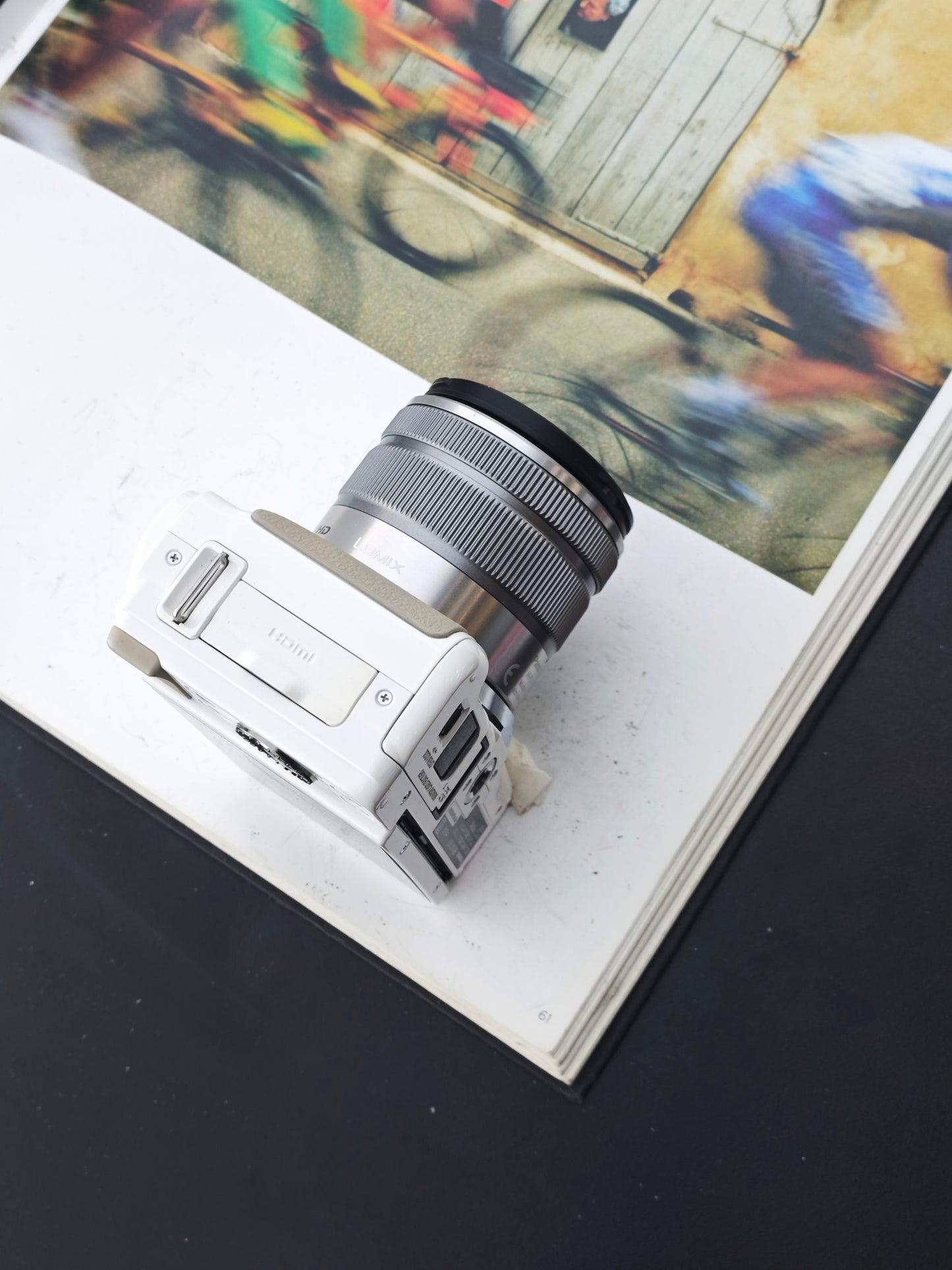 Used Panasonic Lumix DMC-GF6 with G Vario 14-42mm F3.5-5.6 [JPN only, No charger]