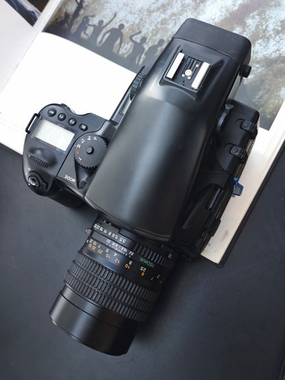 Mamiya 645AF with Mamiya-Sekor 150mm F3.5 N