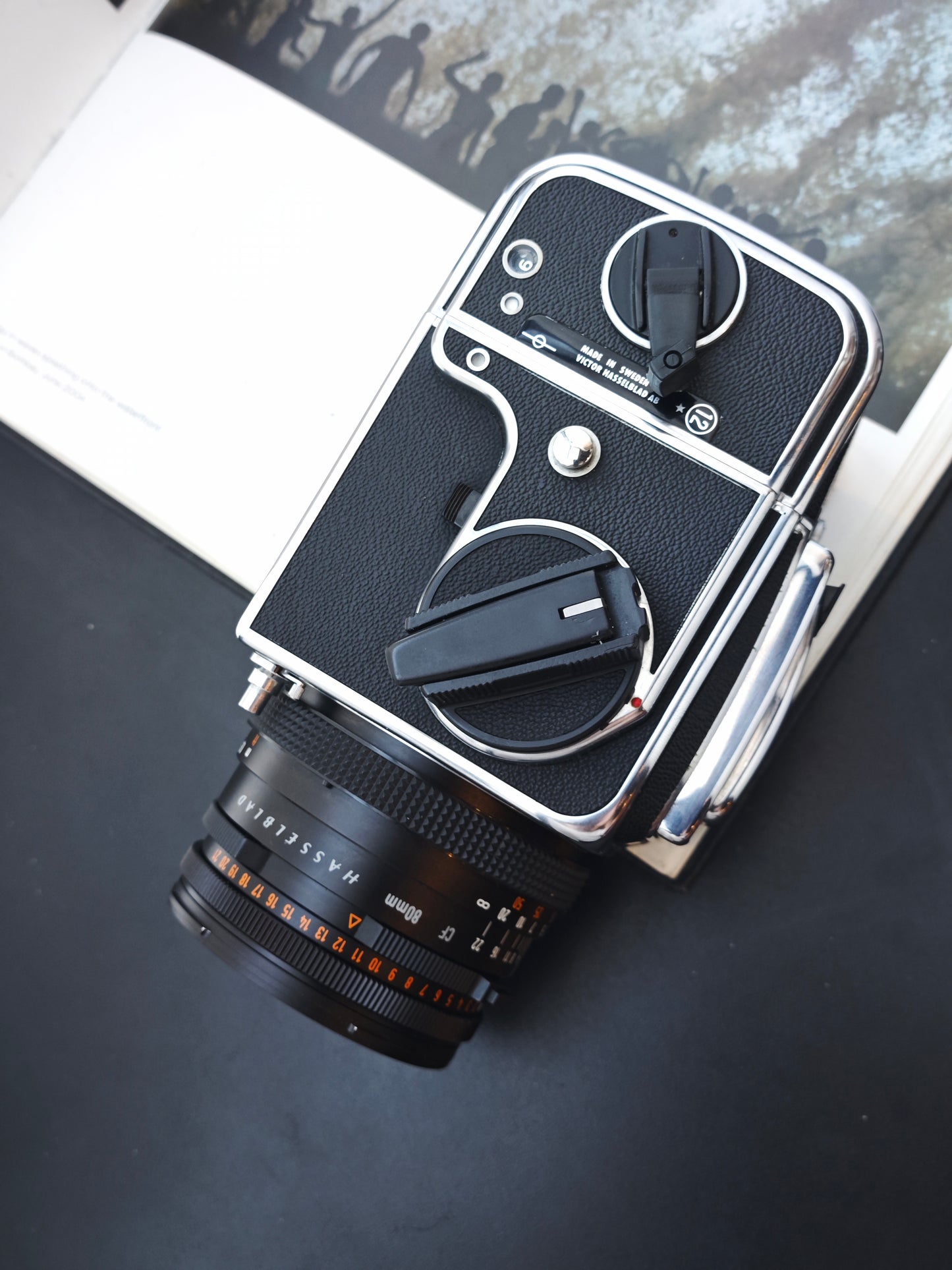 Hasselblad 500C/M with Carl Zeiss Planar 80mm F2.8 T* CF