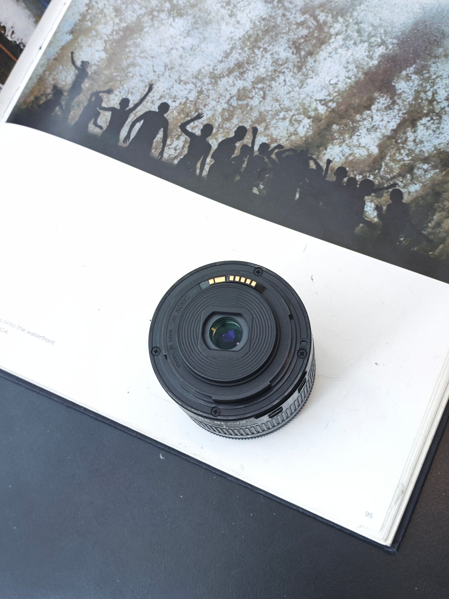 Canon Zoom Lens EF-S 18-55mm F4-5.6 IS STM