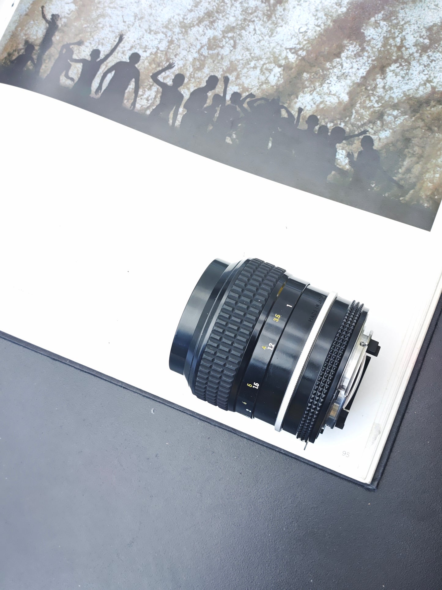 Nikon Nikkor 105mm F2.5 Ai