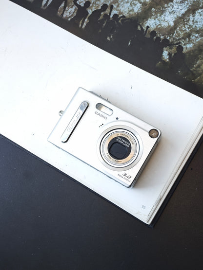 Used Casio EXILIM EX-Z3B Digital Camera [with box]