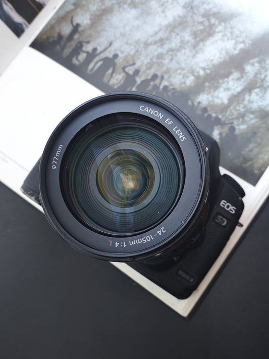 Used  Canon EOS 5D Mark II with Zoom EF 24-105mm F4 L IS USM Digital Camera [No charger]
