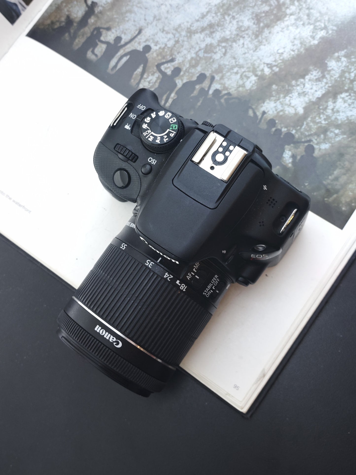 Used Canon EOS Kiss X7 with EF-S 18-55mm F3.5-5.6 IS STM [No charger]
