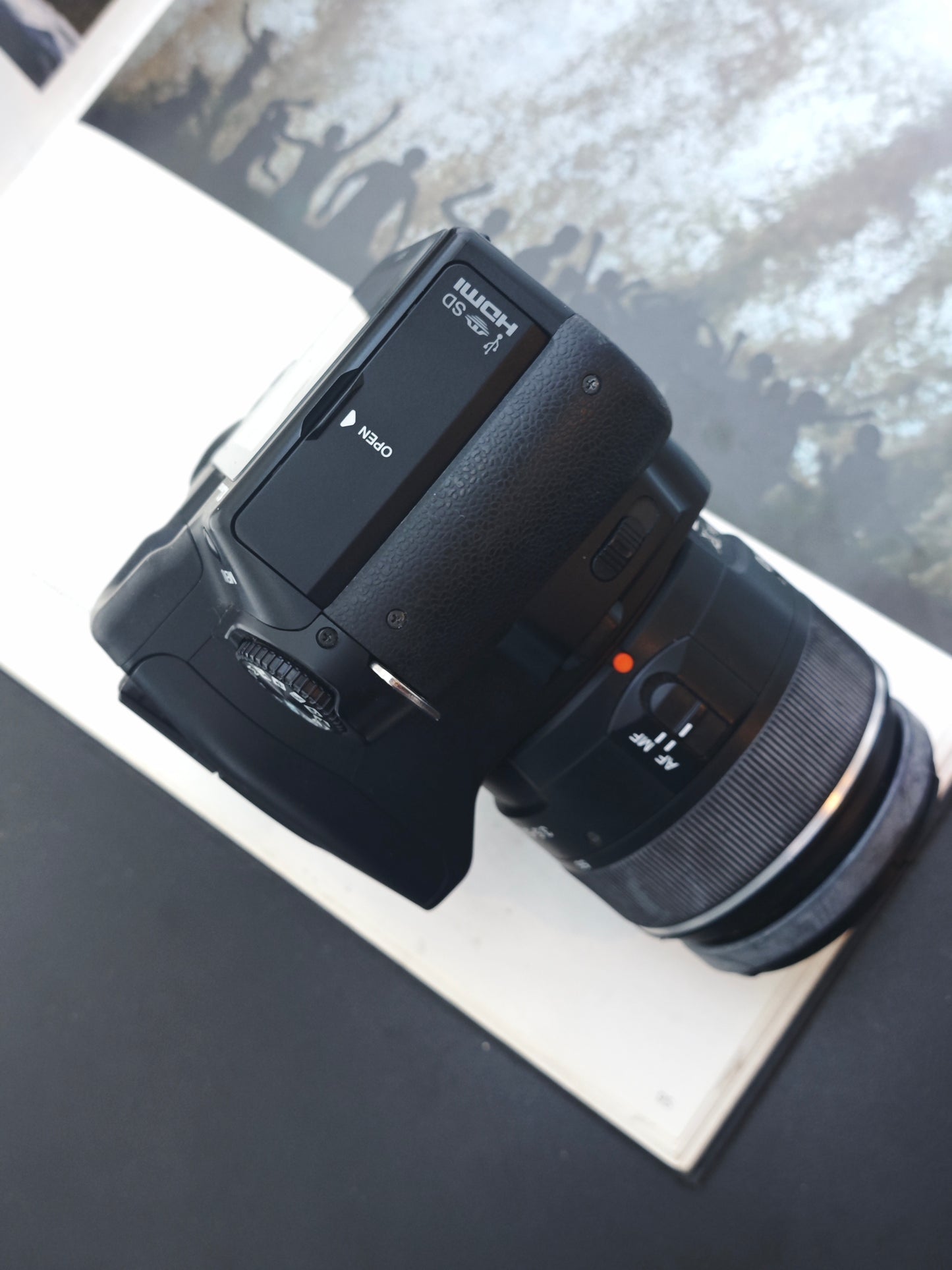 Used Sony α230 with DT 18-55mm F3.5-5.6 SAM [JPN only, no charger]