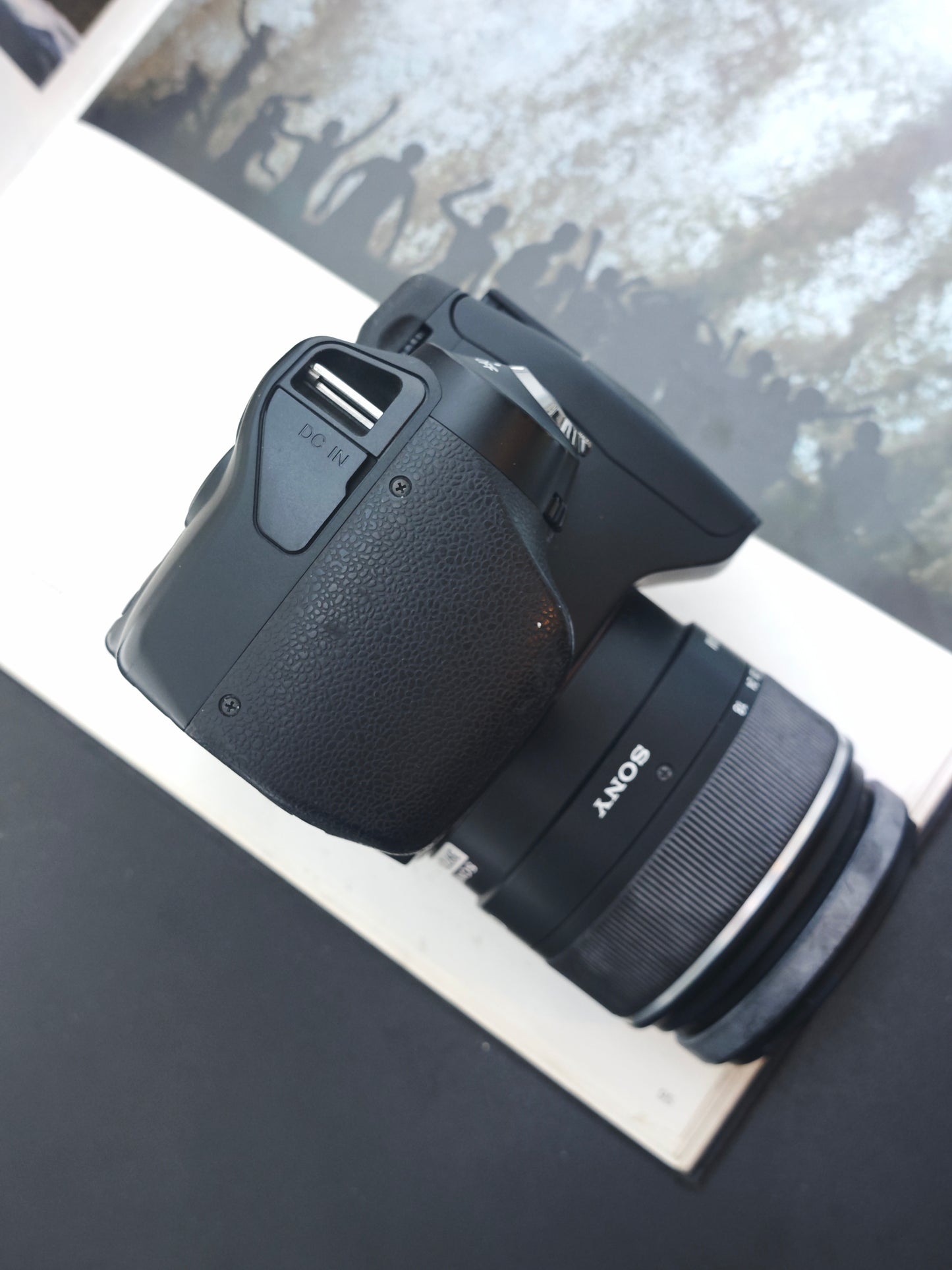 Used Sony α230 with DT 18-55mm F3.5-5.6 SAM [JPN only, no charger]
