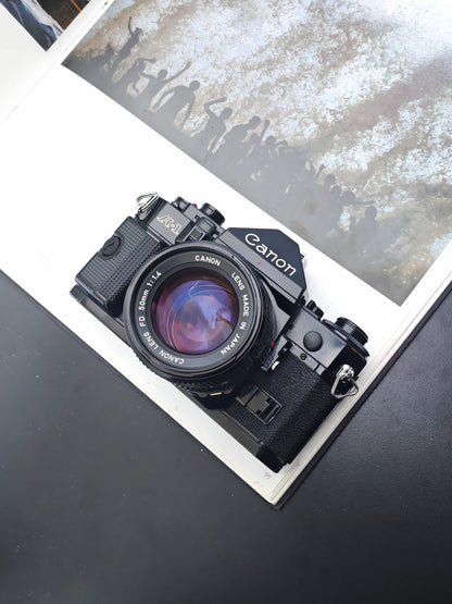 *READ* Canon A-1 black with FD 50mm F1.4 #1932138
