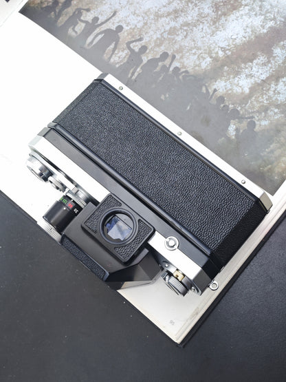 *READ* Nikon F Photomic body #7096008