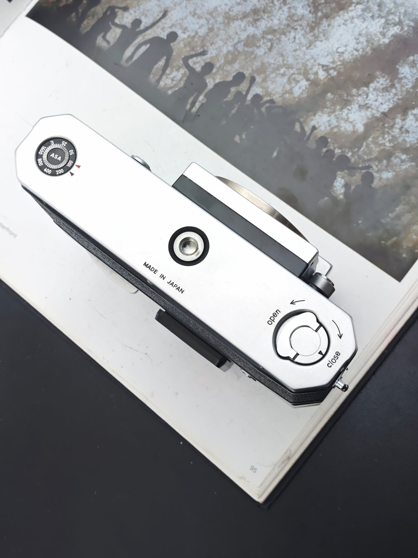 *READ* Nikon F Photomic body #7096008