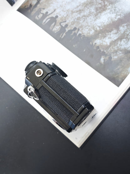 Canon F-1 body