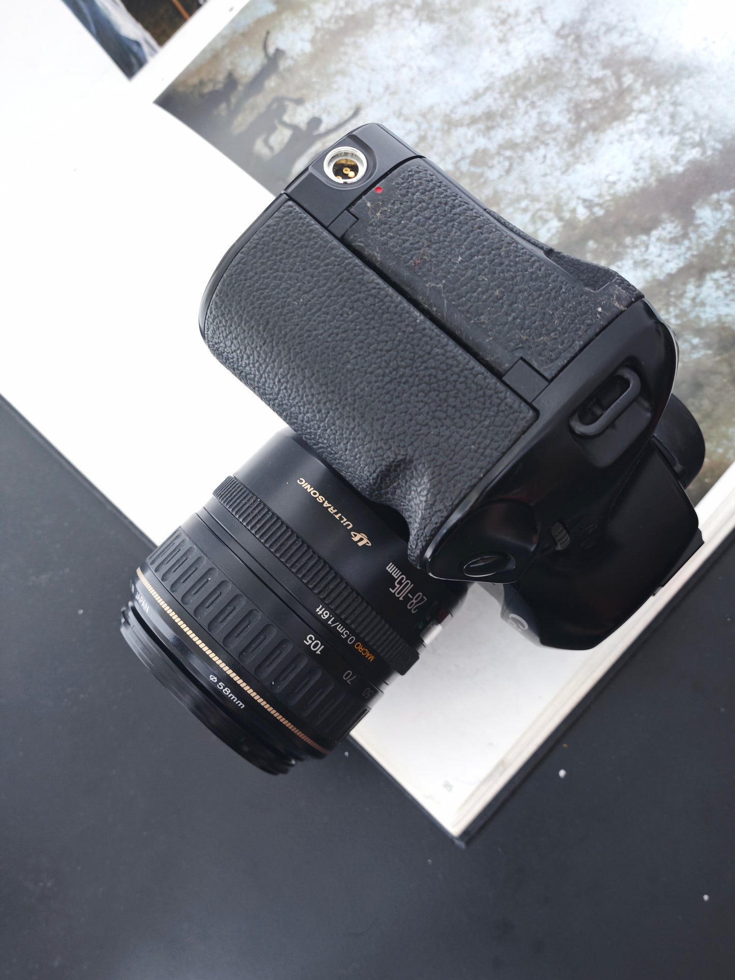 Canon EOS-1N with EF 28-105mm F3.5-4.5