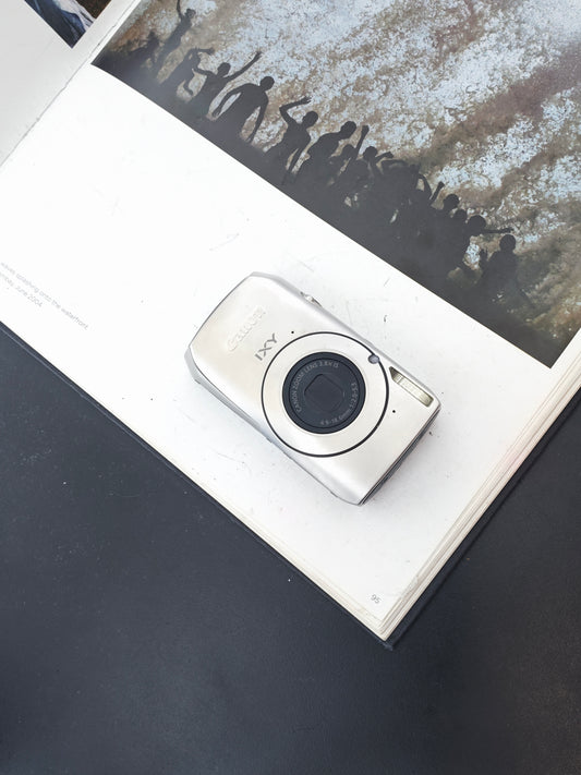 Used Canon IXY 30S silver Digital Camera [with box]