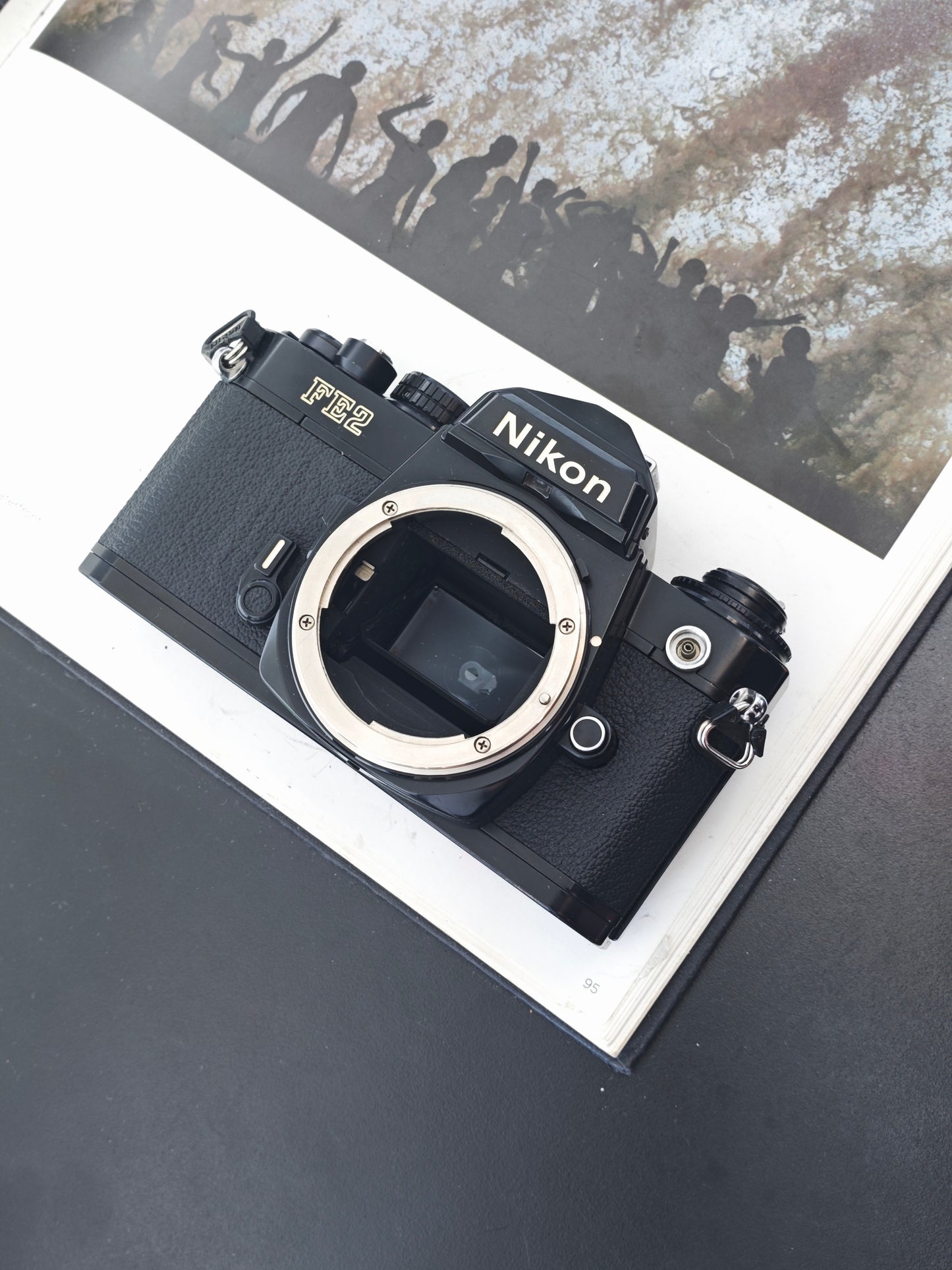 Nikon FE2 black body