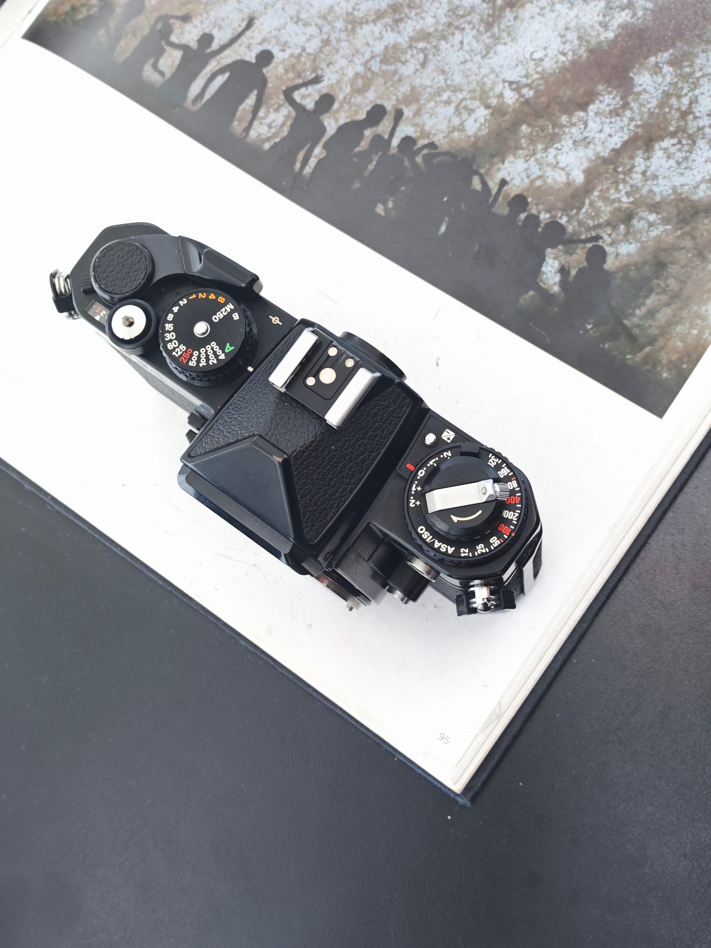Nikon FE2 black body