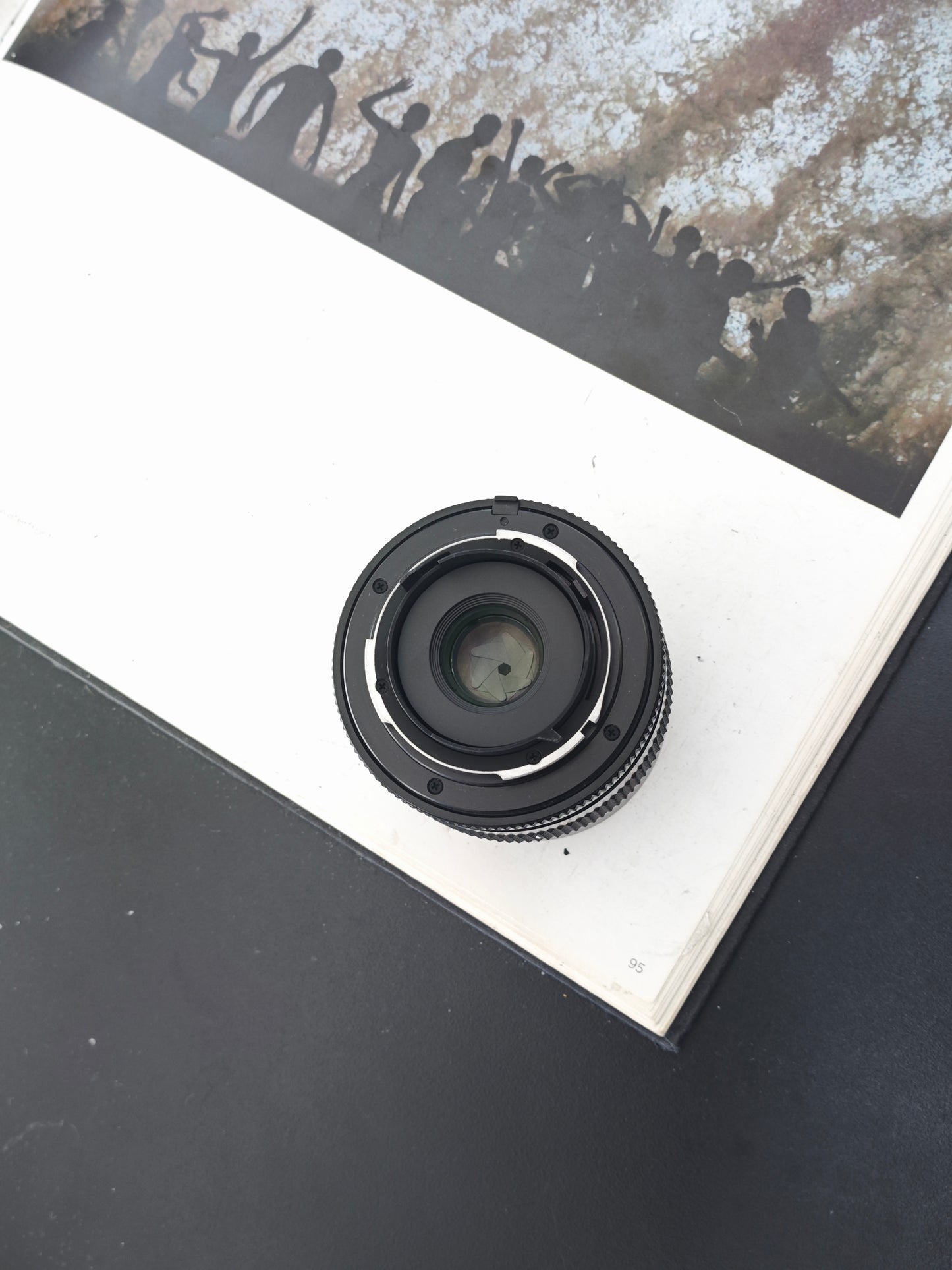 Carl Zeiss Distagon 25mm F2.8 T* MMJ [C/Y mount]