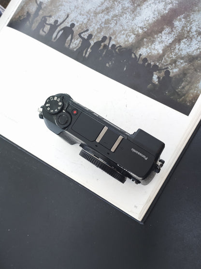 Used Panasonic Lumix DMC-GX7 Mark II body Digital Camera [No charger]