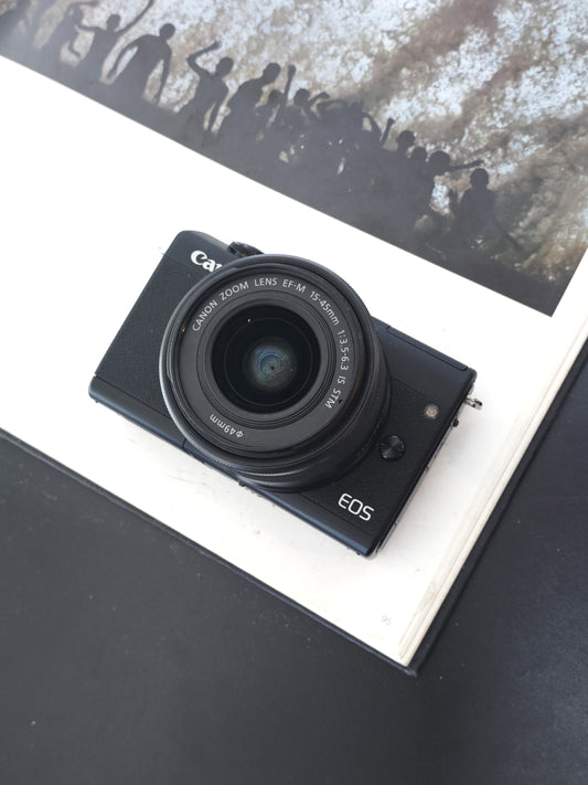Used Canon EOS M200 with EF-M 15-45mm F3.5-6.3 IS STM