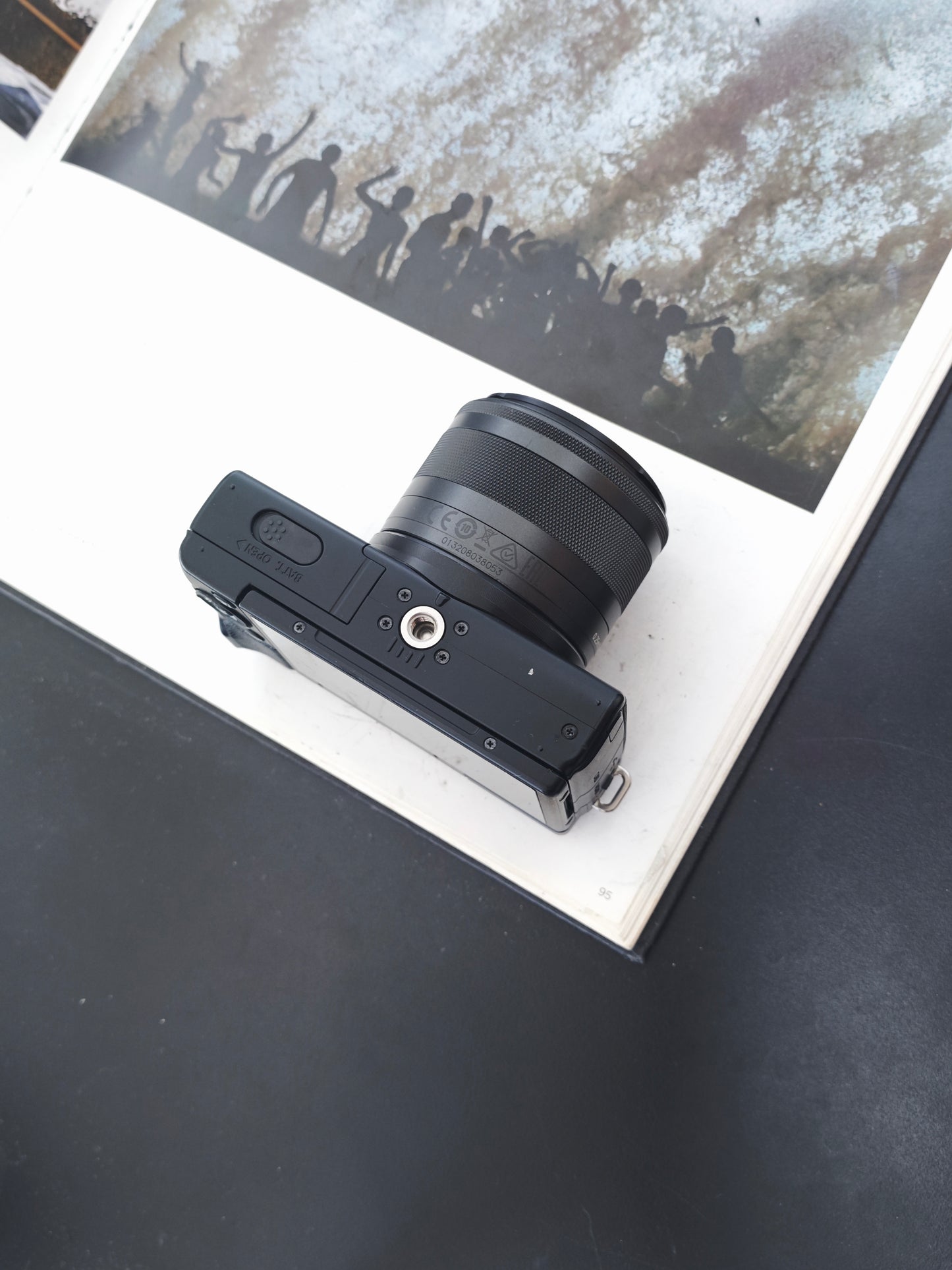 Used Canon EOS M200 with EF-M 15-45mm F3.5-6.3 IS STM