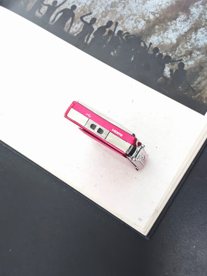 Used Fujifilm FinePix Z900 EXR pink Digital Camera [No charger]