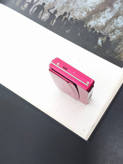 Used Fujifilm FinePix Z900 EXR pink Digital Camera [No charger]