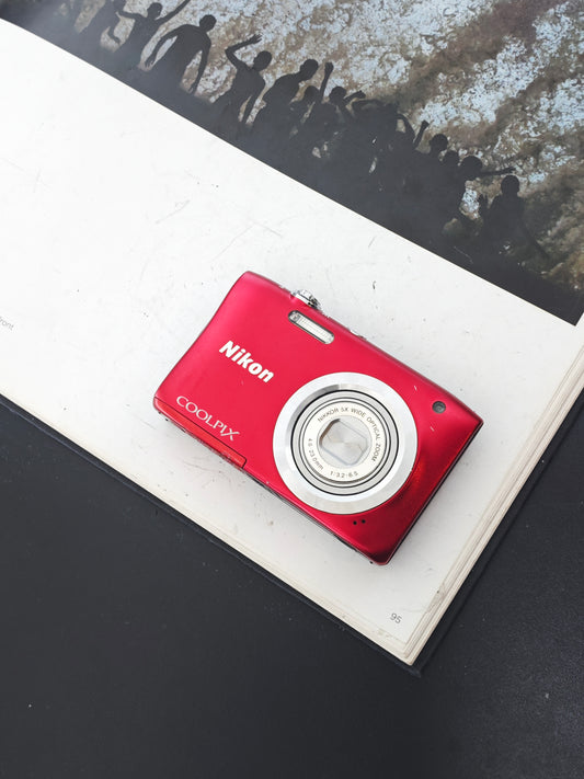 Used Nikon Coolpix A100 red Digital Camera [No charger]