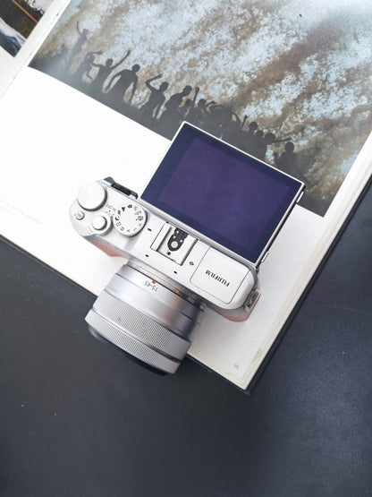 Used Fujifilm X-A5 with Fujinon Aspherical Lens Super EBC XC 15-45mm F3.5-5.6 OIS PZ [No charger]