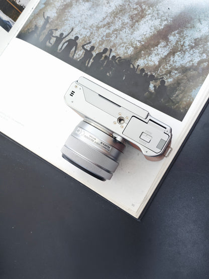Used Fujifilm X-A5 with Fujinon Aspherical Lens Super EBC XC 15-45mm F3.5-5.6 OIS PZ [No charger]
