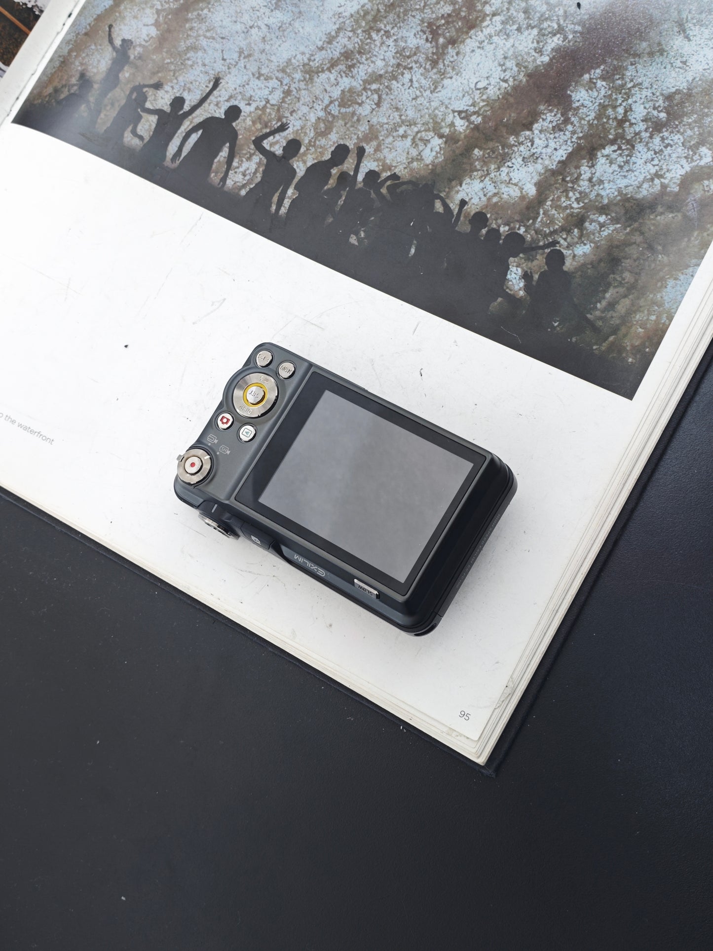 Used Casio EXILIM EX-FC100 black Digital Camera [with box]