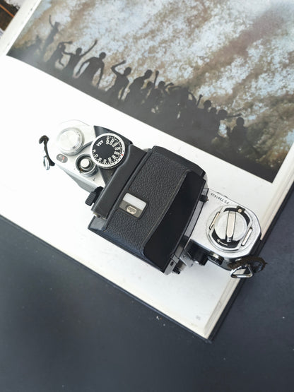 Nikon F2 silver body #7361626
