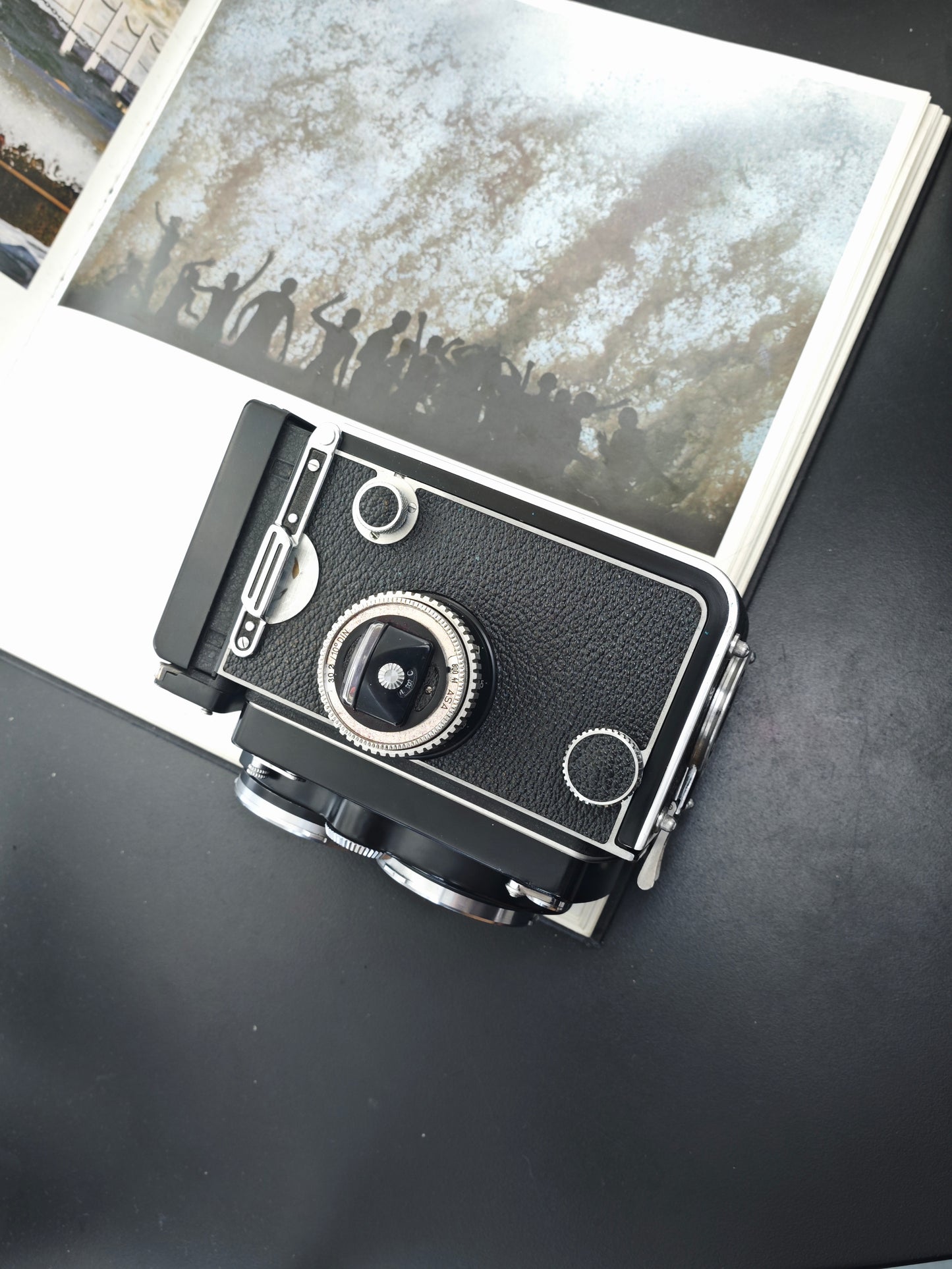 *READ* Rolleiflex 2.8E (Carl Zeiss Planar 80mm f/2.8)