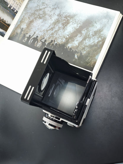 *READ* Rolleiflex 2.8E (Carl Zeiss Planar 80mm f/2.8)