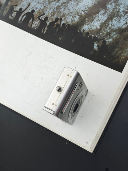 Used Casio EXILIM EX-Z3 Digital Camera