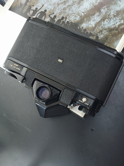 Pentax 6x7 no MUP with Super-Multi-Coated 150mm F2.8
