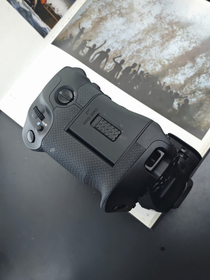 Used Canon EOS R1 Digital Camera [with box but no charger]