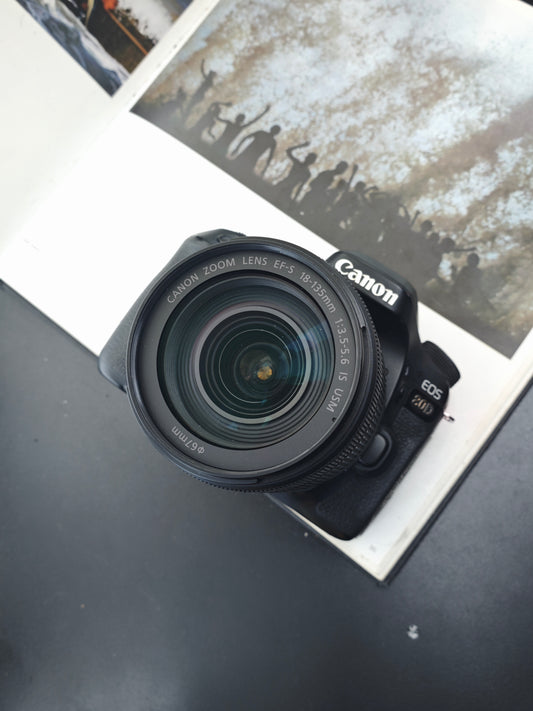 Used Canon EOS 80D with EF-S 18-135mm F3.5-5.6 IS USM