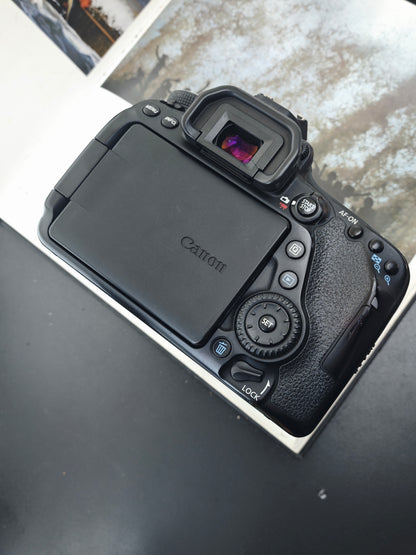Used Canon EOS 80D with EF-S 18-135mm F3.5-5.6 IS USM