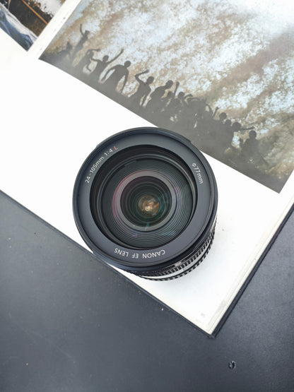 Canon Zoom Lens EF 24-105mm F4 L IS USM #5270739