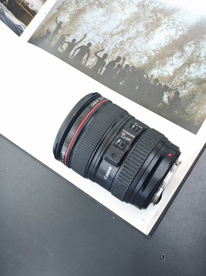 Canon Zoom Lens EF 24-105mm F4 L IS USM #5270739