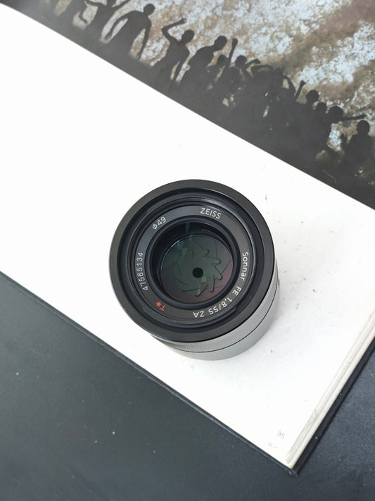 Sony Zeiss Sonnar FE 55mm F1.8 ZA [SEL55F18Z]