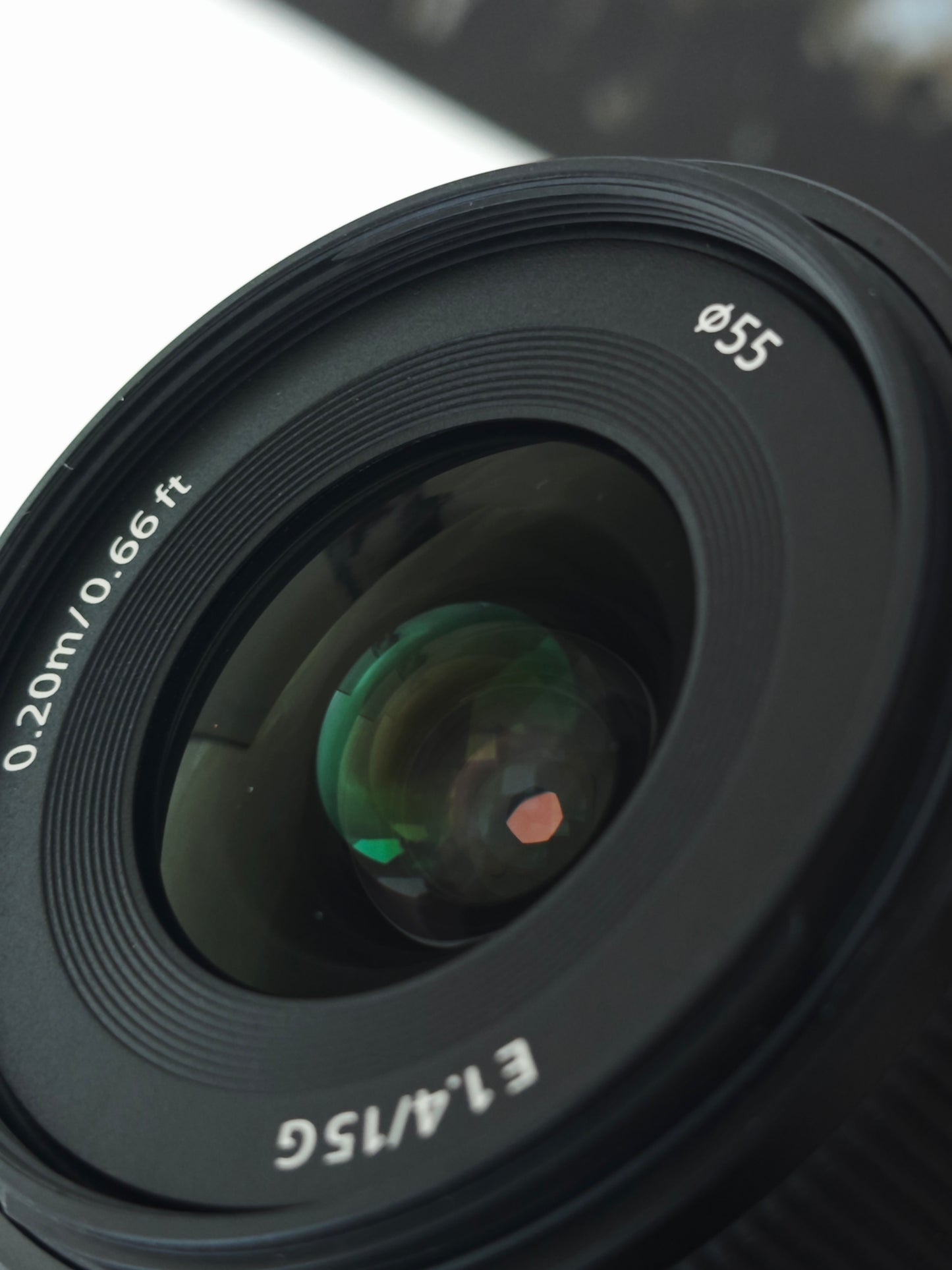 Sony E 15mm F1.4 G [SEL15F14G]