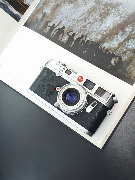 Leica M6 Classic silver with Ernst Leitz GmbH Wetzlar Elmar 5cm F2.8