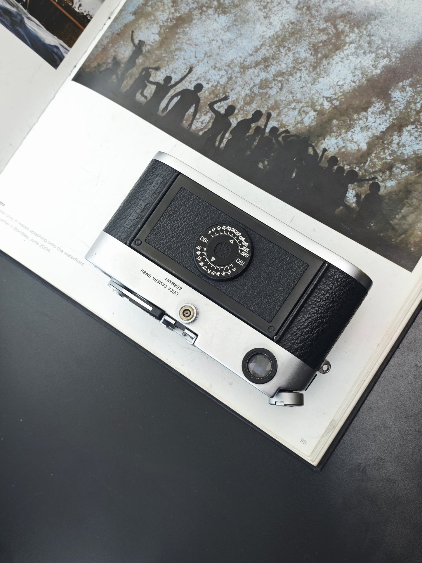 Leica M6 Classic silver with Ernst Leitz GmbH Wetzlar Elmar 5cm F2.8